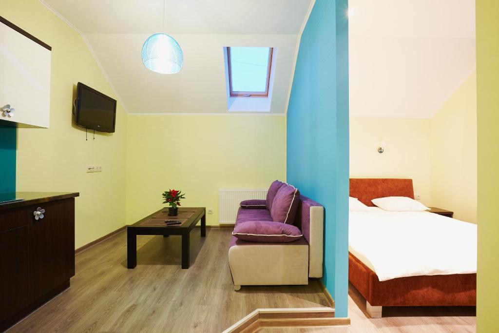 Aparthotel Fedkovycha 3*