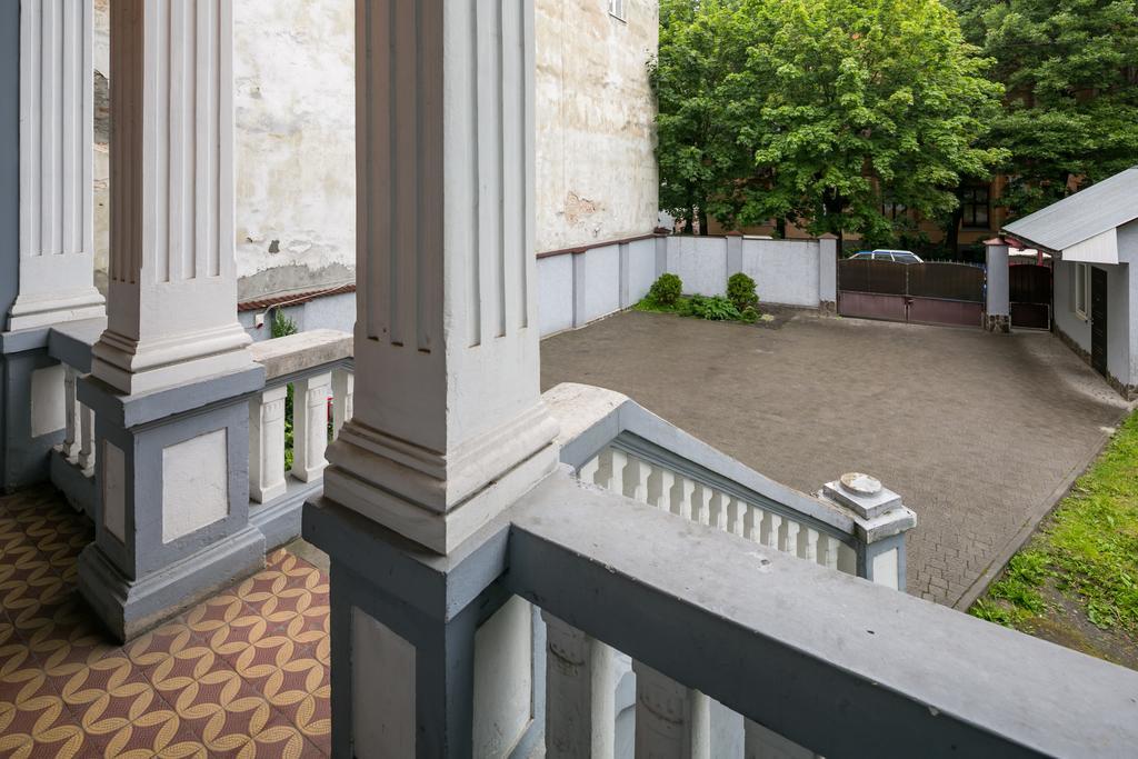 Aparthotel Fedkovycha Lviv