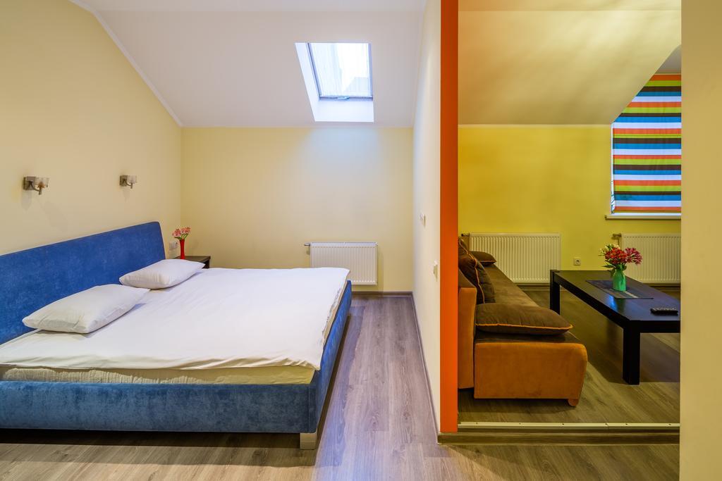 Aparthotel Fedkovycha 3*