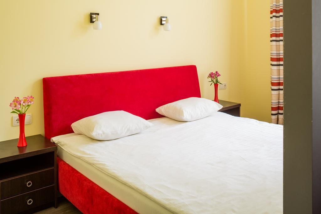 Apart Otel Fedkovycha 3*